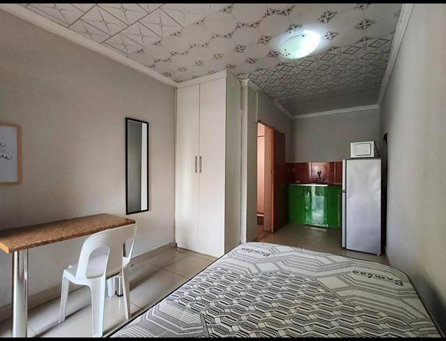 1 BEDROOM PROPERTY TO RENT IN FORT GALE